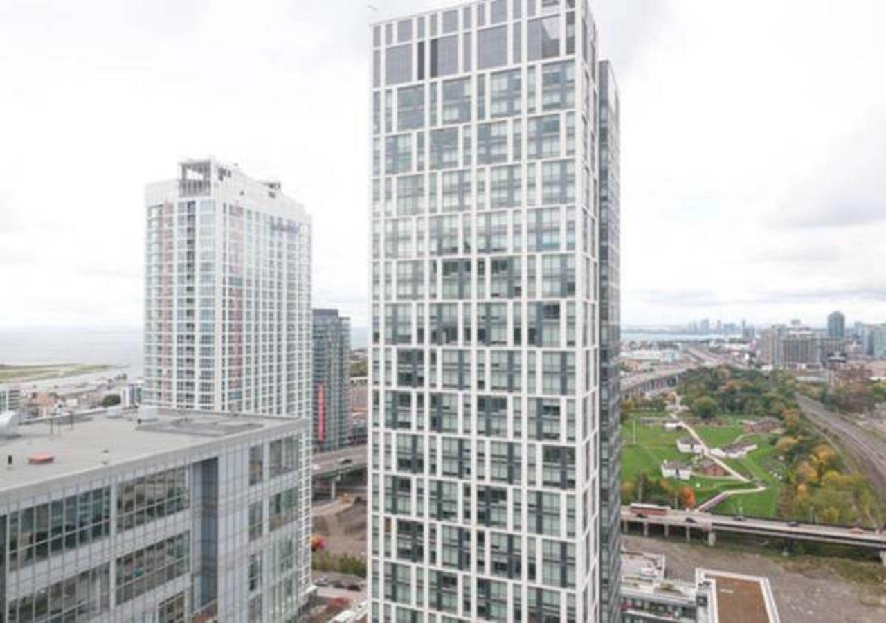 N2N Suites - Downtown Lake & City View Apartments Toronto Zewnętrze zdjęcie